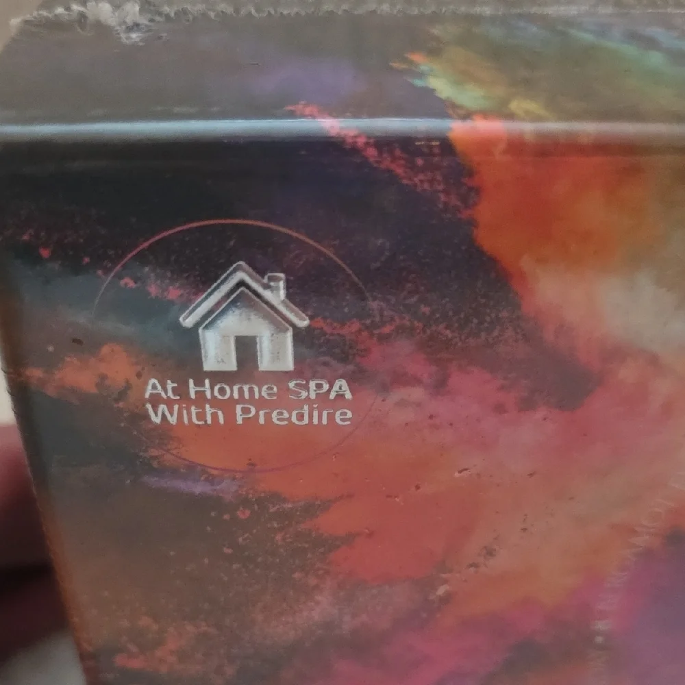Prédiré Skin Rejuvenating Spa Bath Bombs,‎ Box Of 8, New In Box.